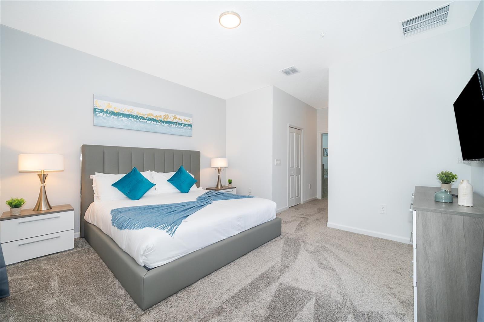 CHAMPIONSGATE CONDO 4 PH 31 & 32 - Residential Lease