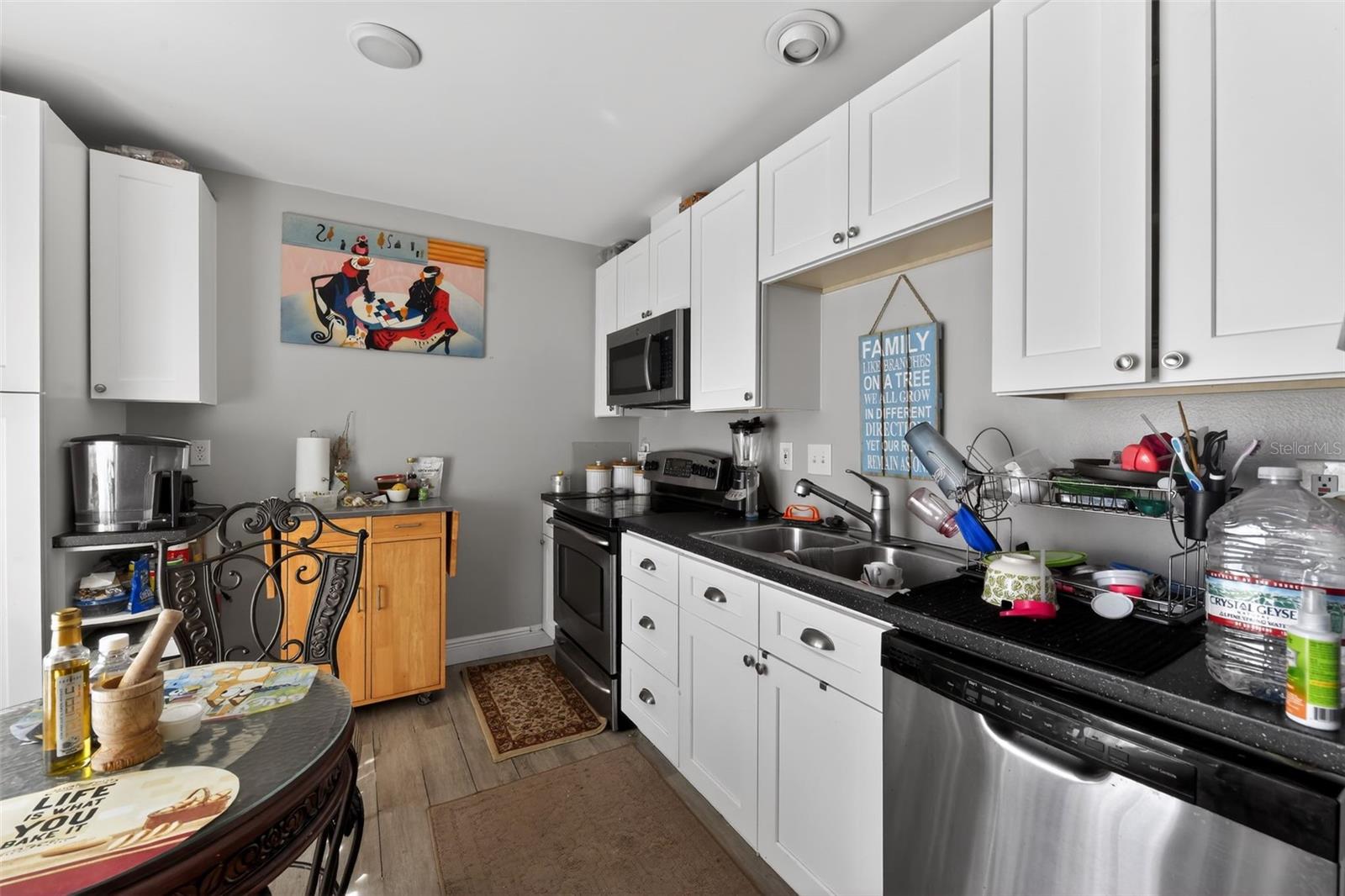 PALM COVE VILLAS PH 1&2 - Residential