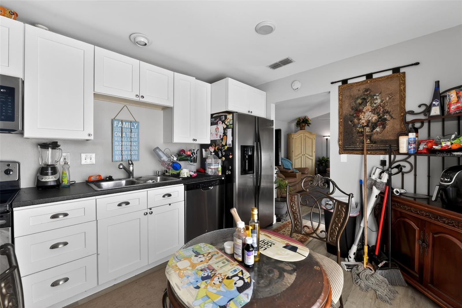 PALM COVE VILLAS PH 1&2 - Residential