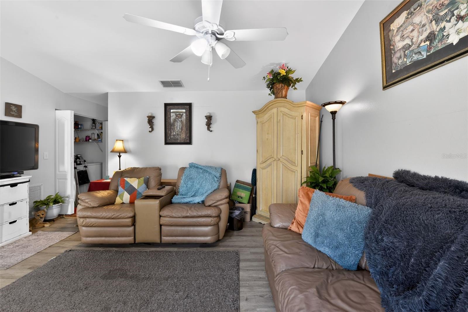 PALM COVE VILLAS PH 1&2 - Residential