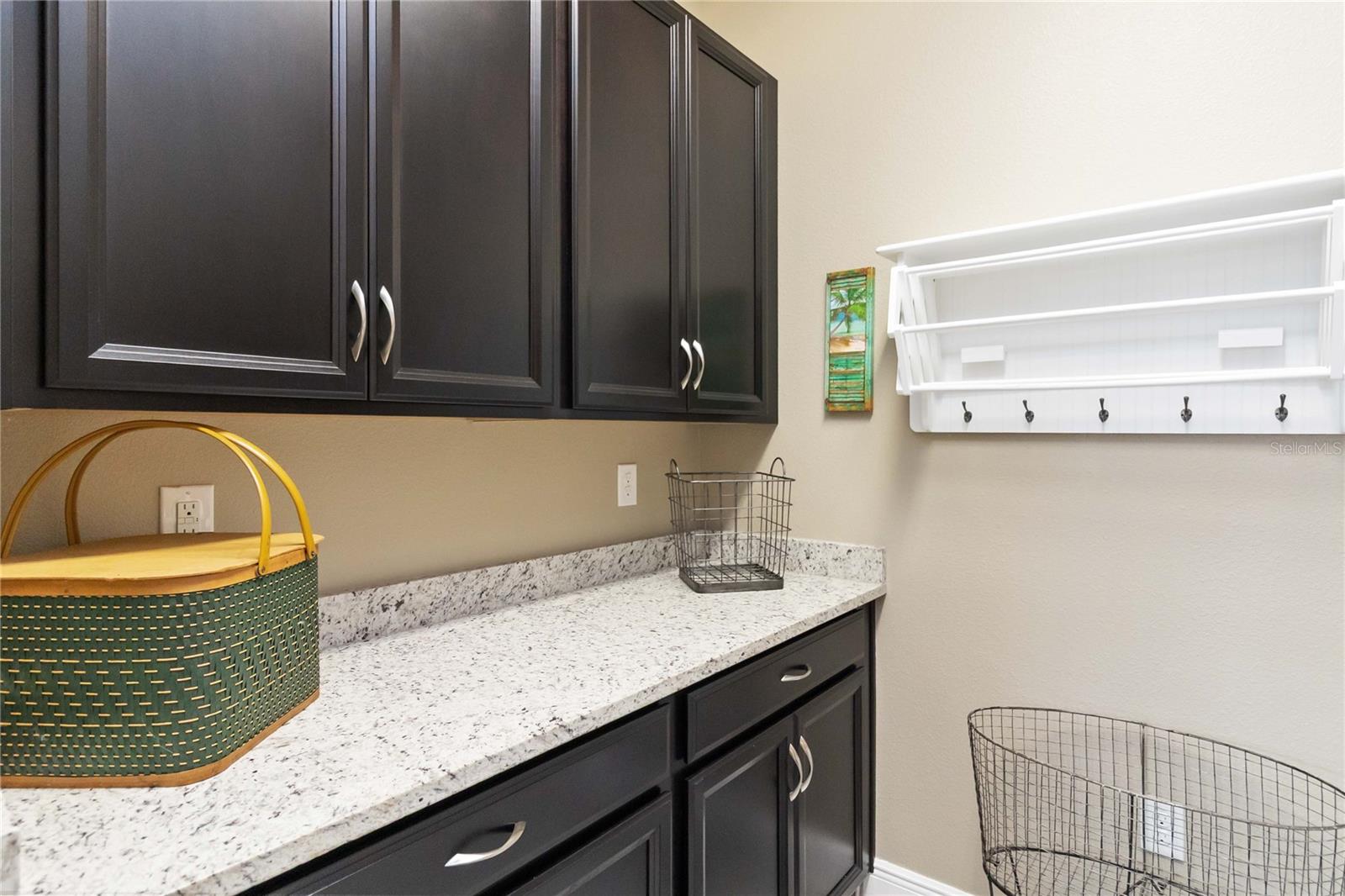 NORTHWEST LAKESIDE GROVES PH 1 - Residential