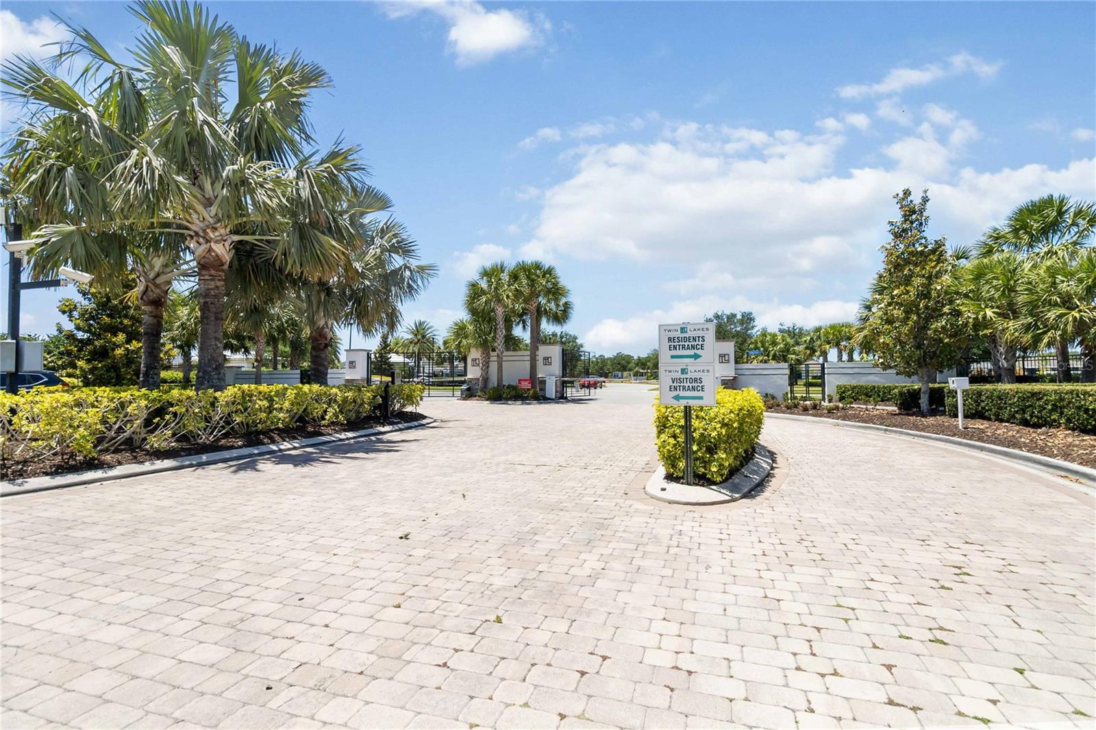 NORTHWEST LAKESIDE GROVES PH 1 - Residential