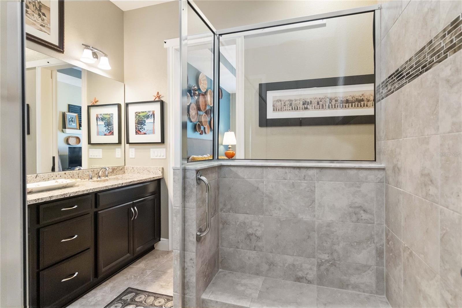 NORTHWEST LAKESIDE GROVES PH 1 - Residential