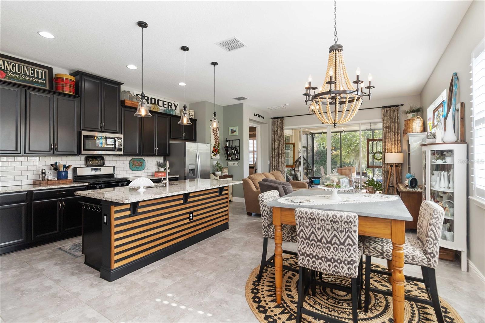 NORTHWEST LAKESIDE GROVES PH 1 - Residential