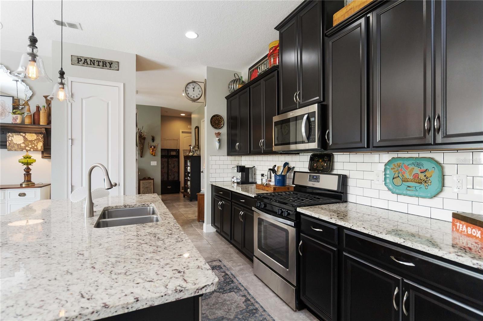 NORTHWEST LAKESIDE GROVES PH 1 - Residential