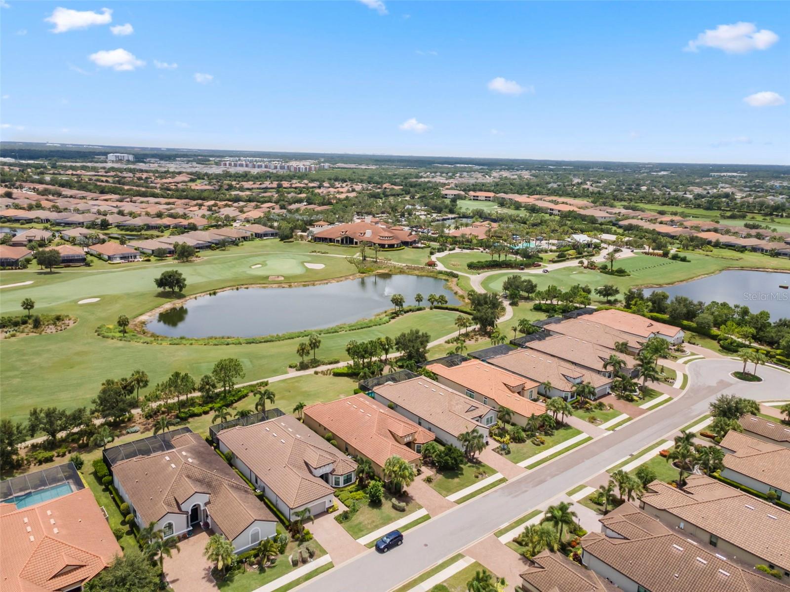 ESPLANADE PH V SUBPHASE G - Residential