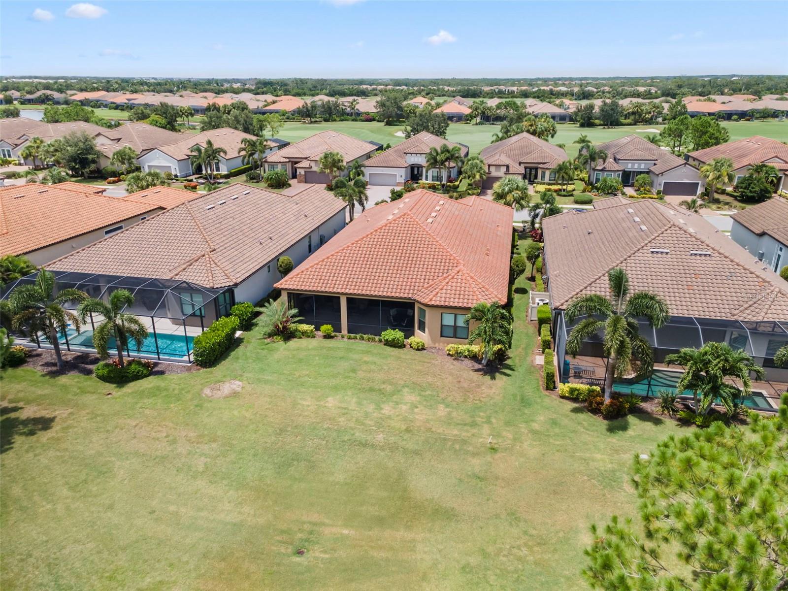 ESPLANADE PH V SUBPHASE G - Residential