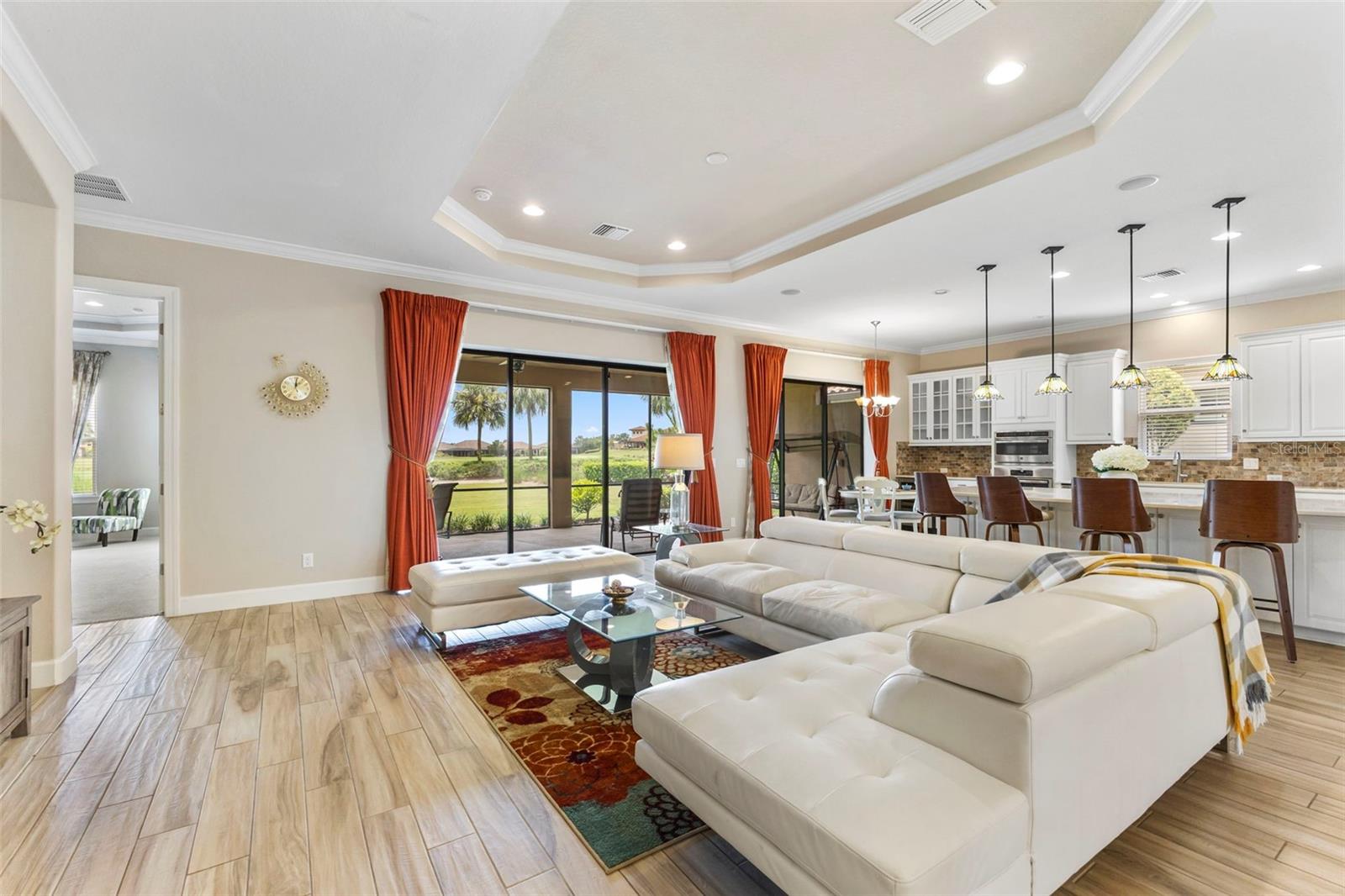 4622 BENITO COURT