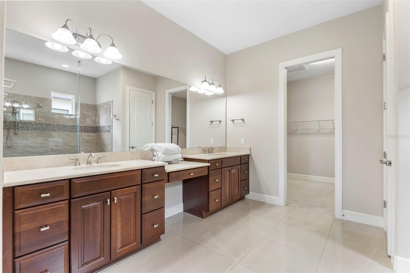 ESPLANADE PH V SUBPHASE G - Residential