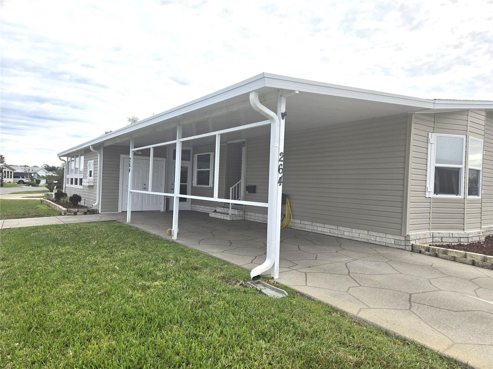 SWEETWATER GOLF & TENNIS CLUB - Residential