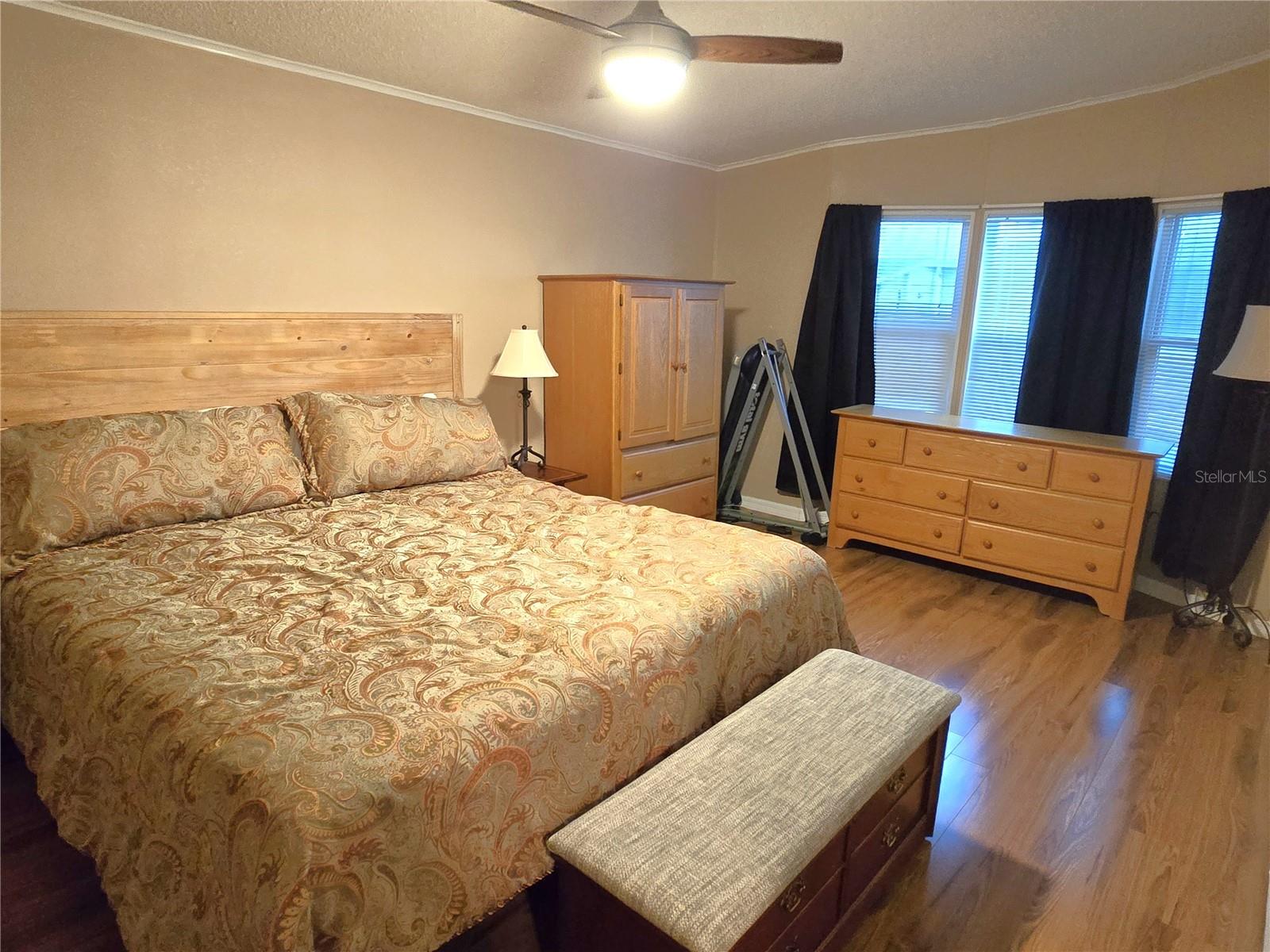 SWEETWATER GOLF & TENNIS CLUB - Residential