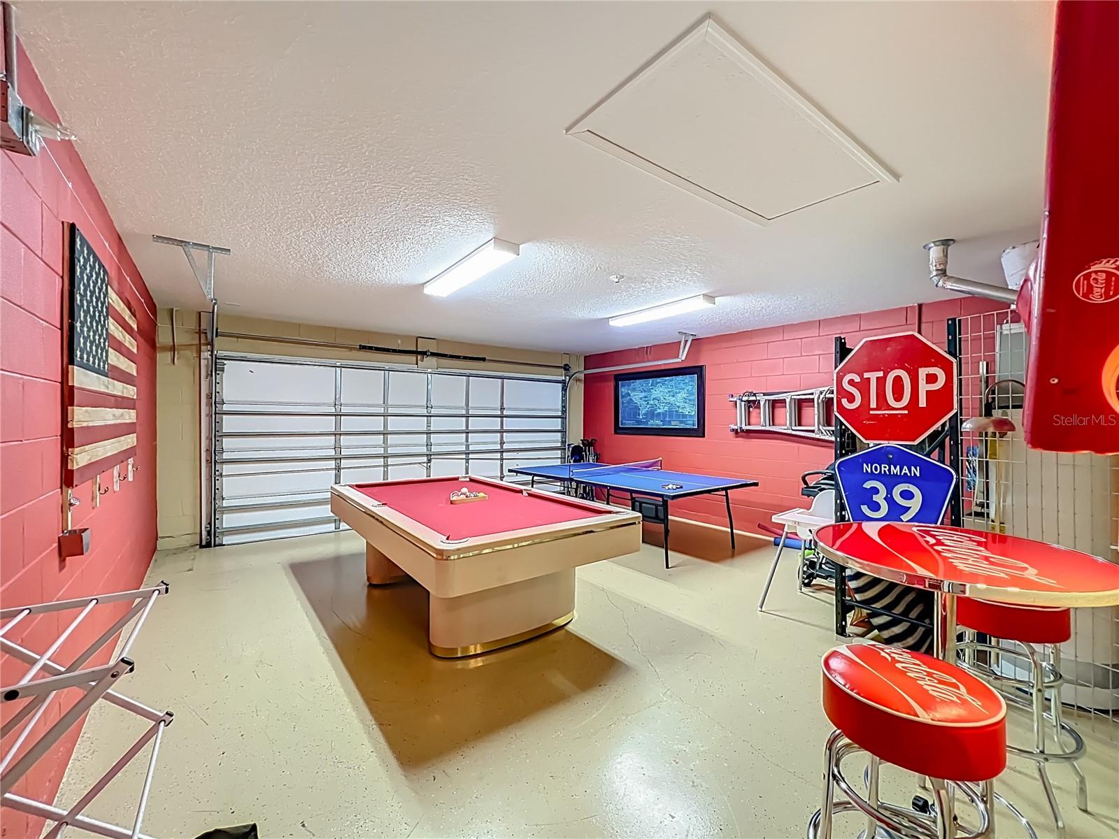 CALABAY PARC - Residential Lease