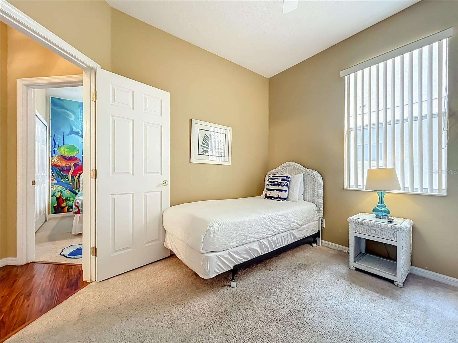 CALABAY PARC - Residential Lease