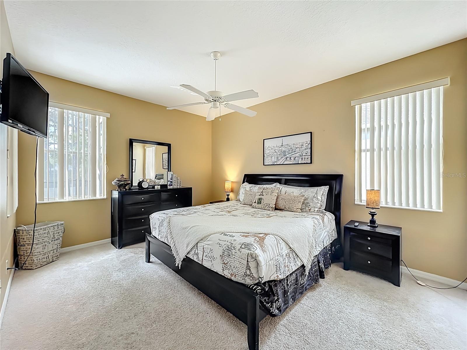 CALABAY PARC - Residential Lease