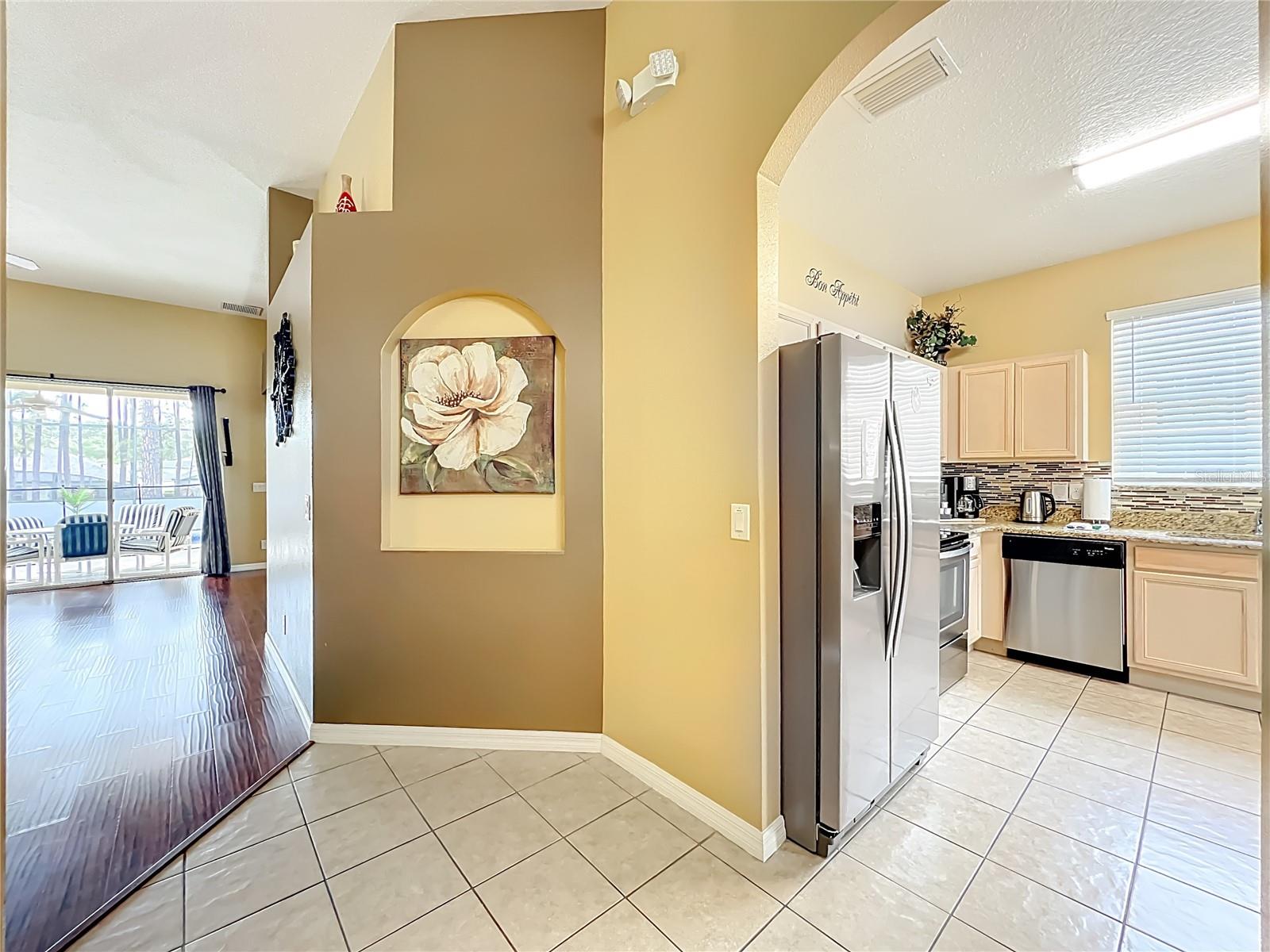 CALABAY PARC - Residential Lease