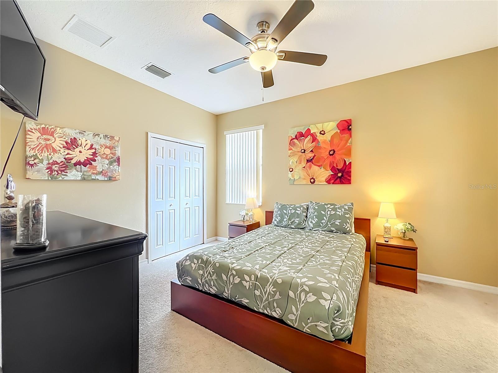 CALABAY PARC - Residential Lease