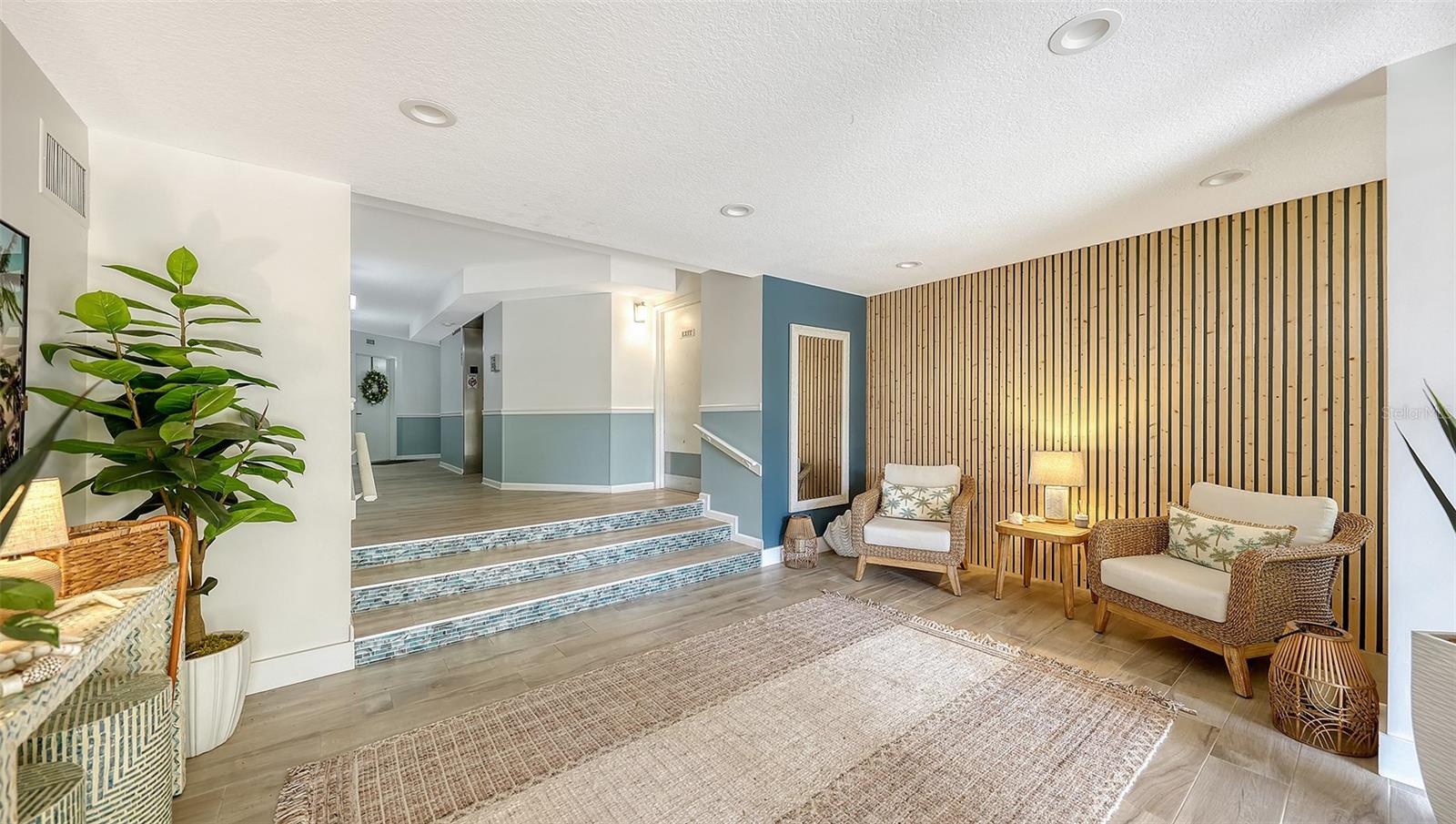 4900 OCEAN BOULEVARD 304