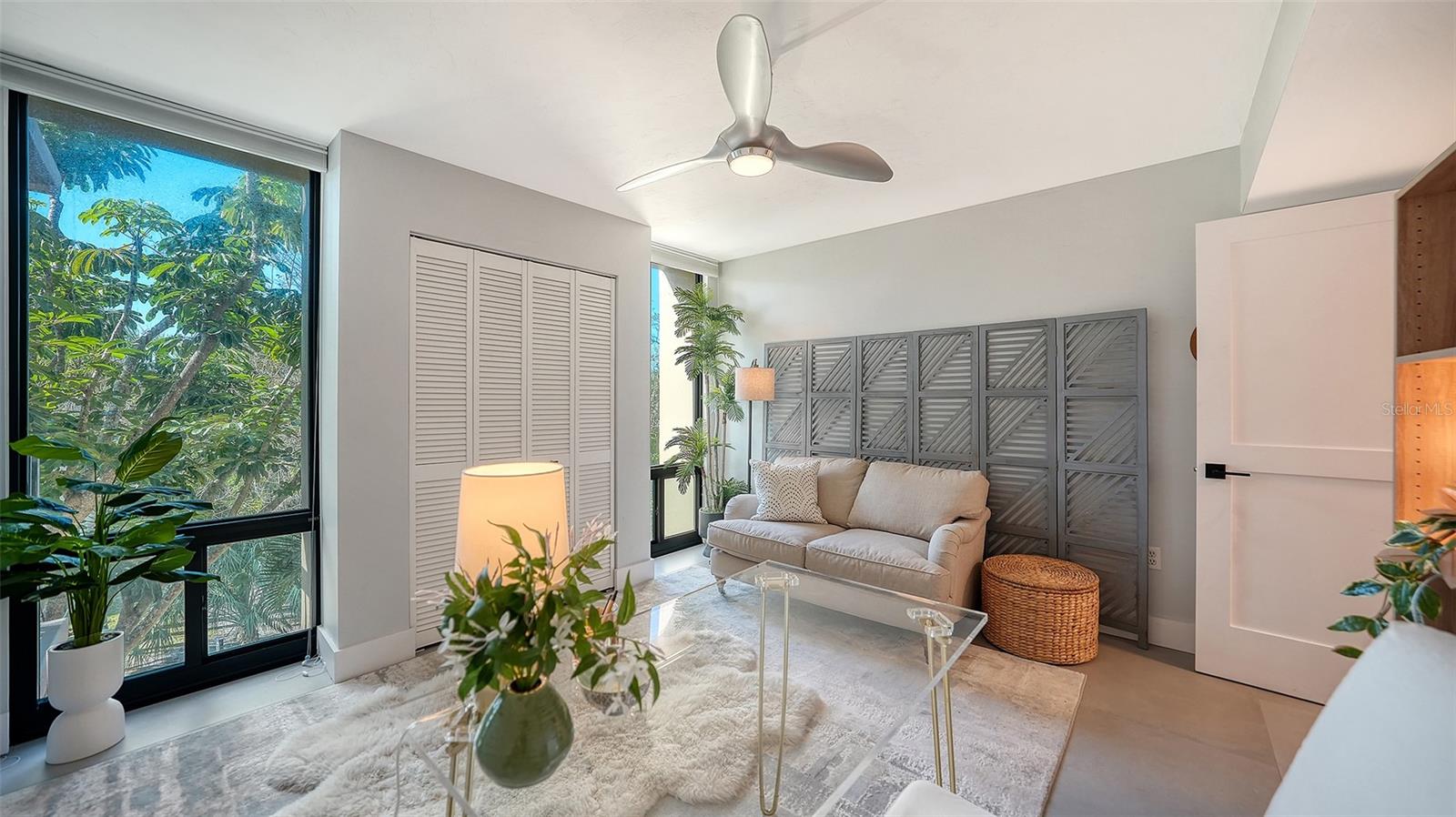 SANDY COVE IV - Residential