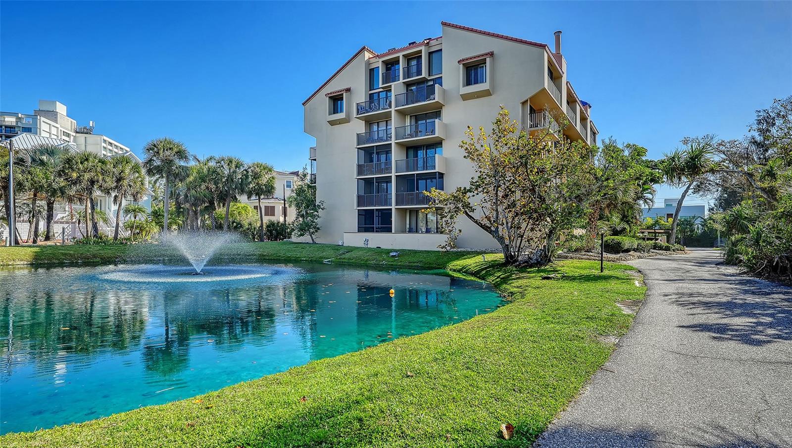 SANDY COVE IV - Residential