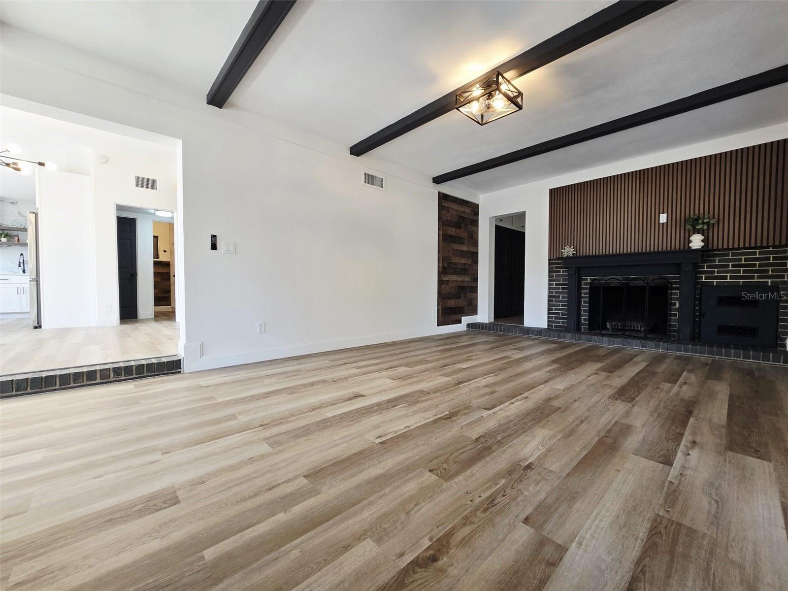 FAN-NOY PARK - Residential