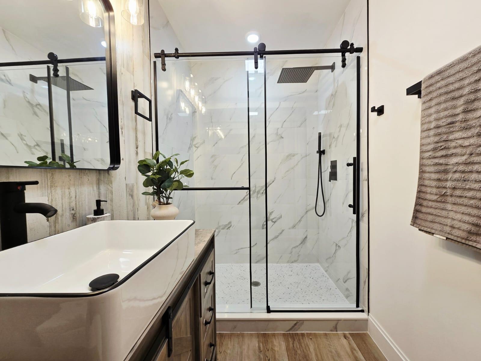 FAN-NOY PARK - Residential