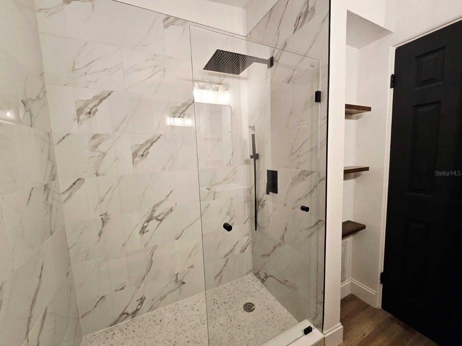 FAN-NOY PARK - Residential