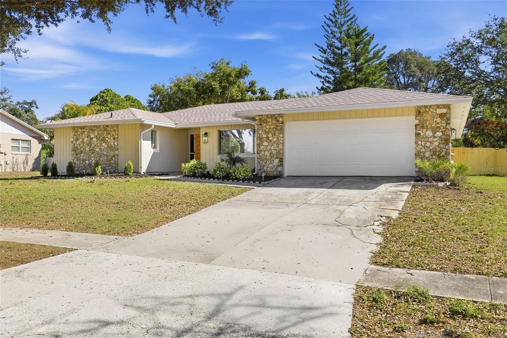 Photo of 6649 Pampus Drive, Orlando, FL 32819 (MLS # O6382985)