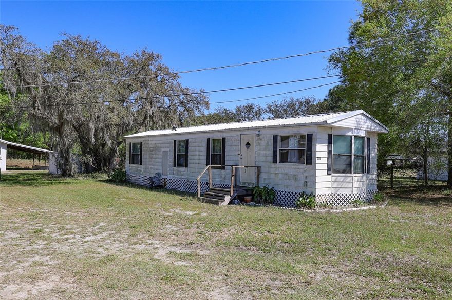 ***Invvestor Special***  Welcome to this 2 bedroom 1 bath home.  It is in need of some work but not out of range for the right do it your self investor.  It is situated on .6 acres of land with room on the back of the lot for a garden, chickens or storage building.  This propertiy is located in Winter Haven and is close to everything you need.