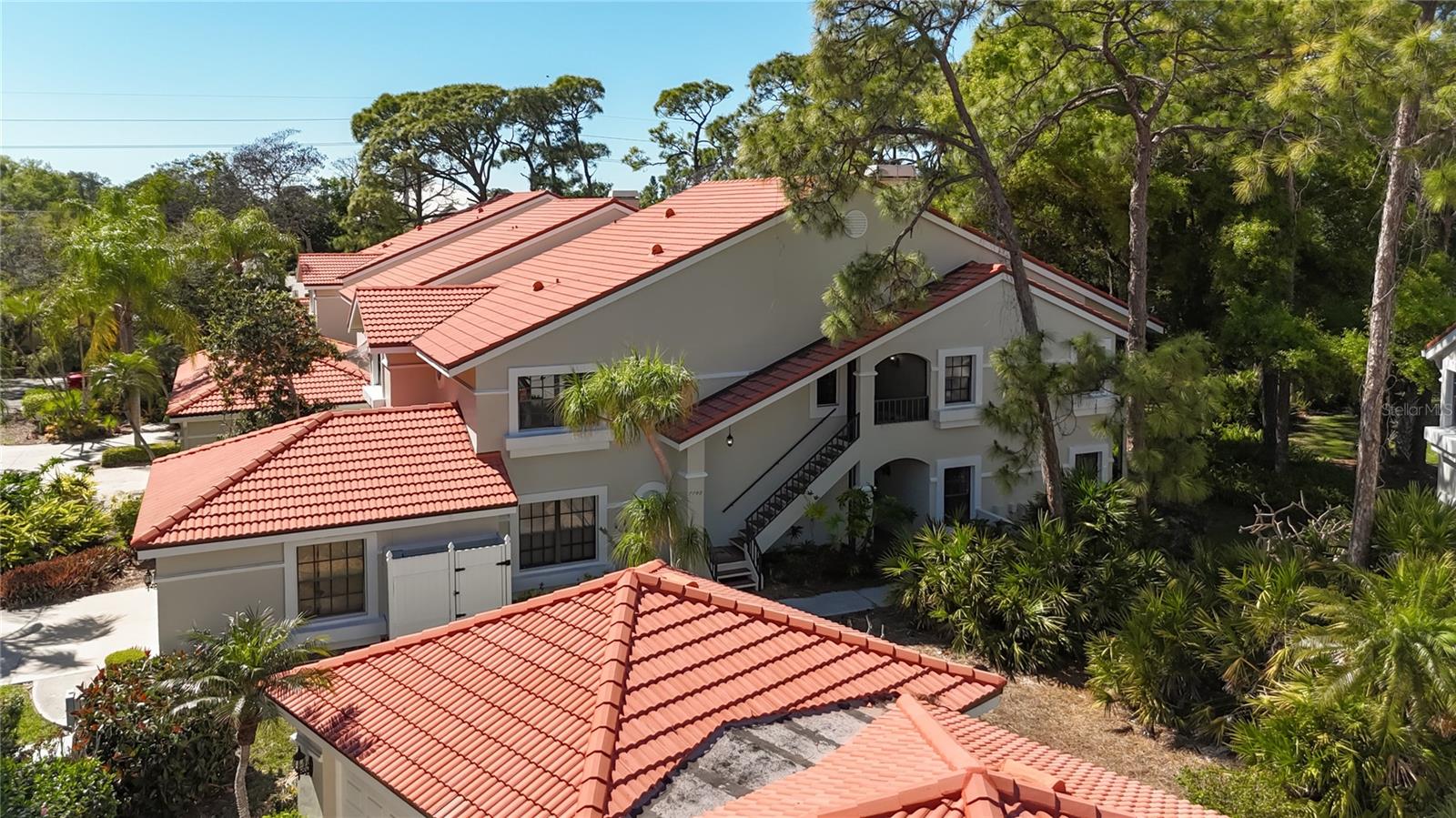 FAIRWAY WOODS - Residential