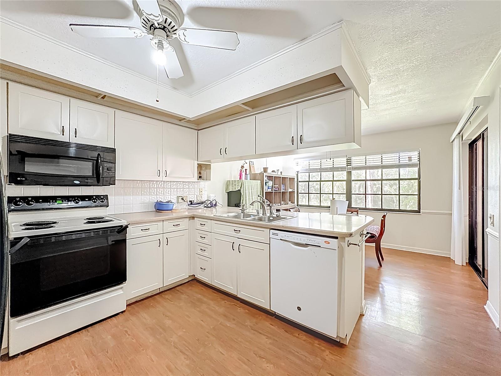 FAIRWAY WOODS - Residential