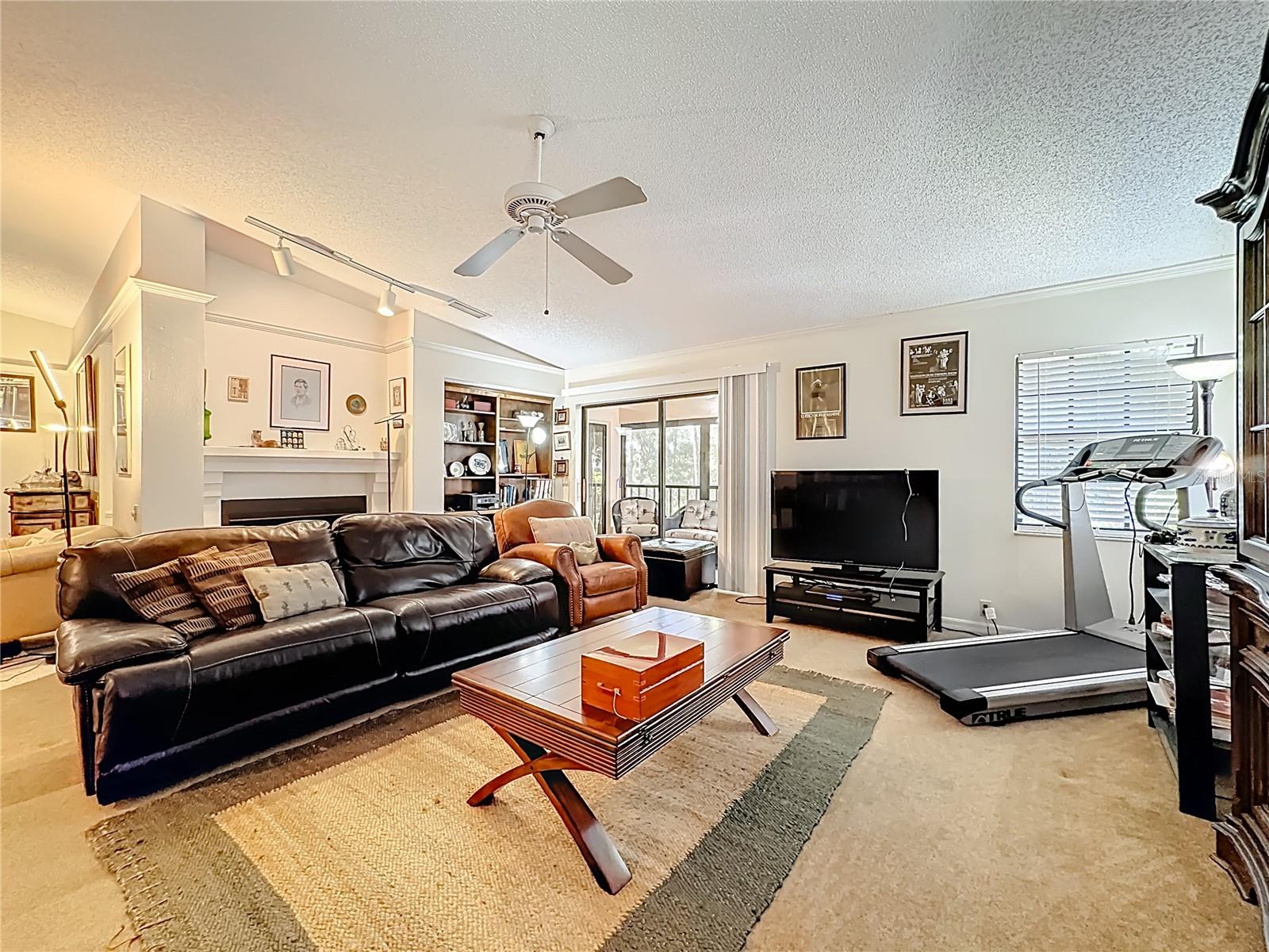 FAIRWAY WOODS - Residential