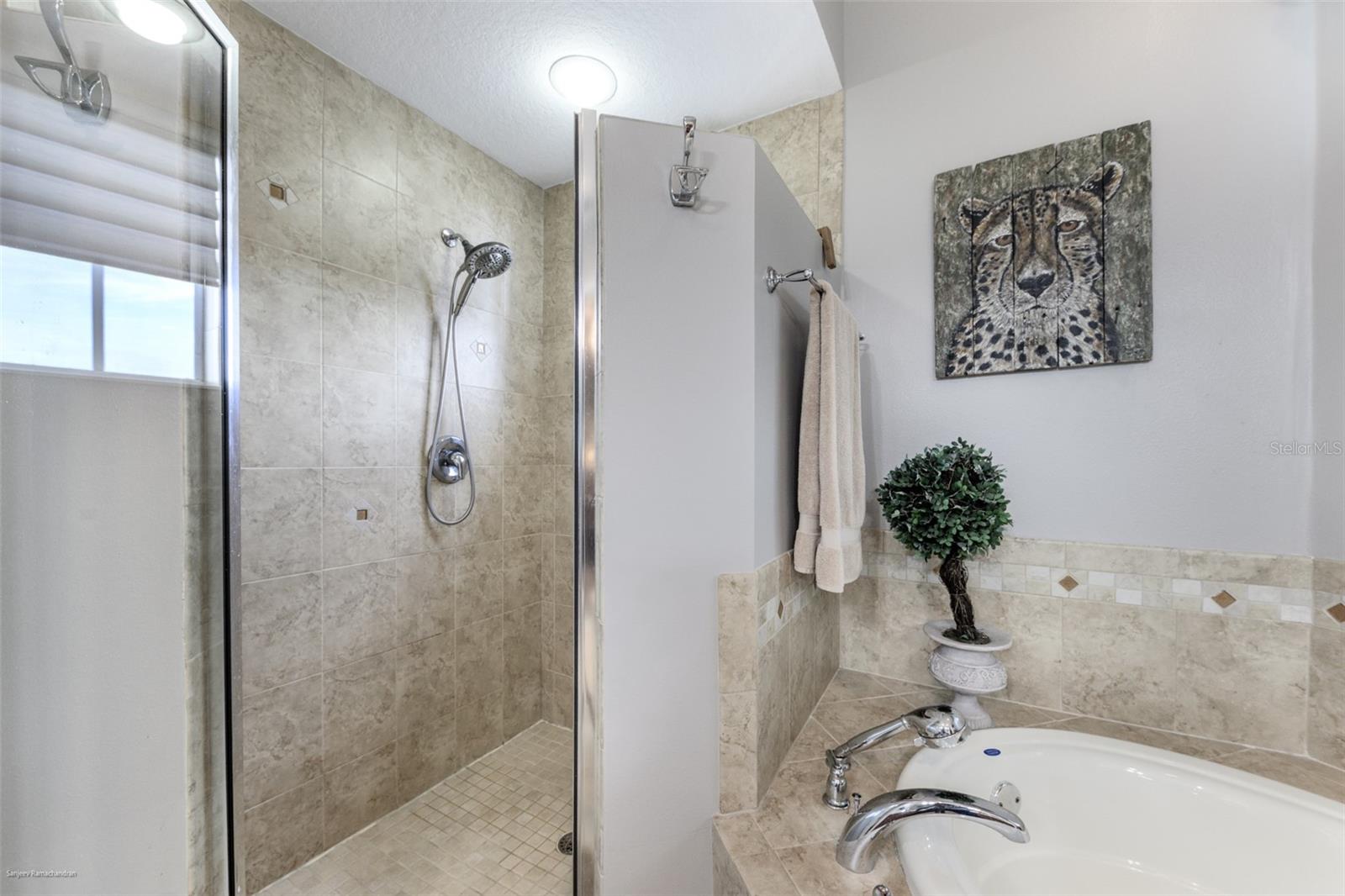 LANDINGS/CORAL CRK - Residential Lease