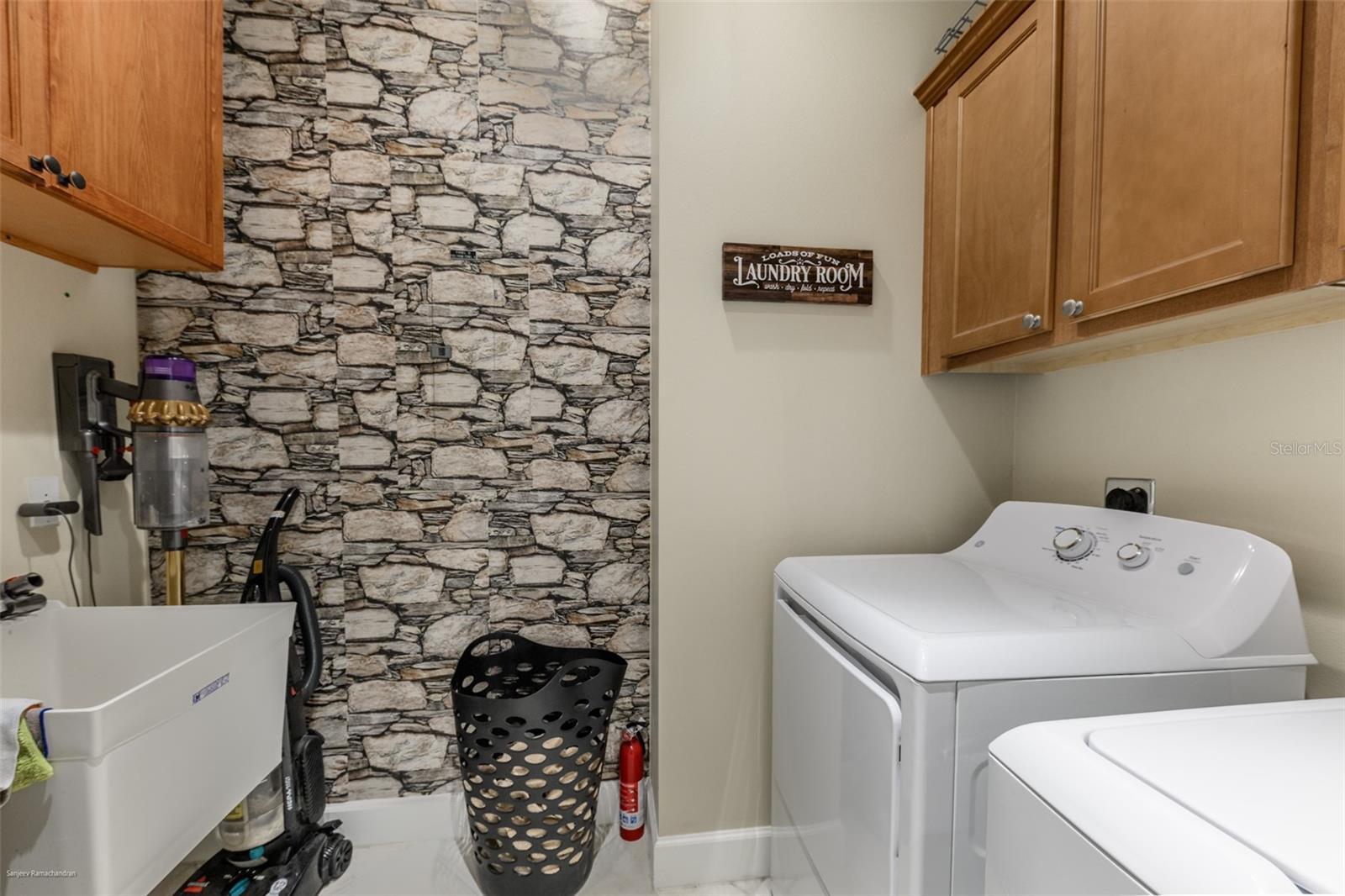 LANDINGS/CORAL CRK - Residential Lease