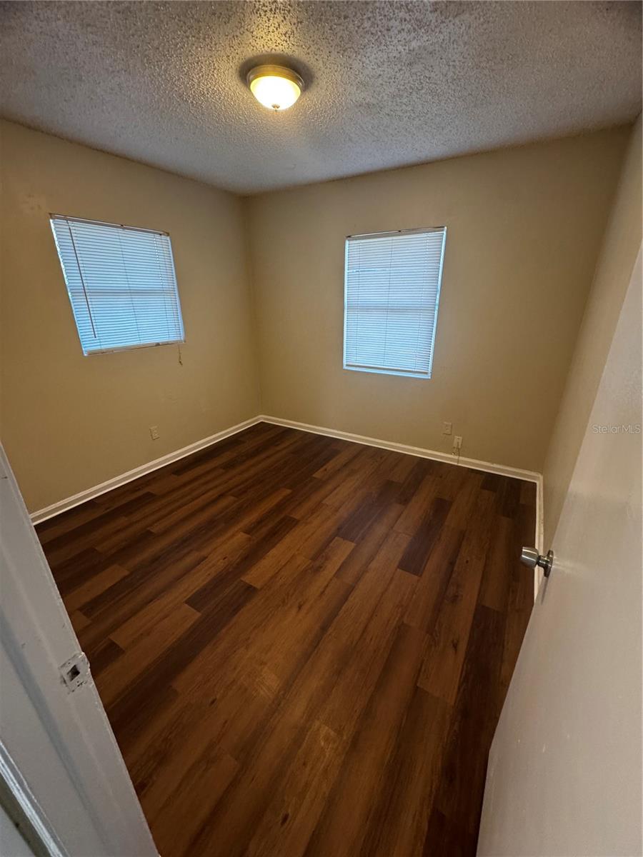 GRANT PARK ADD BLK 31-3 - Residential Lease