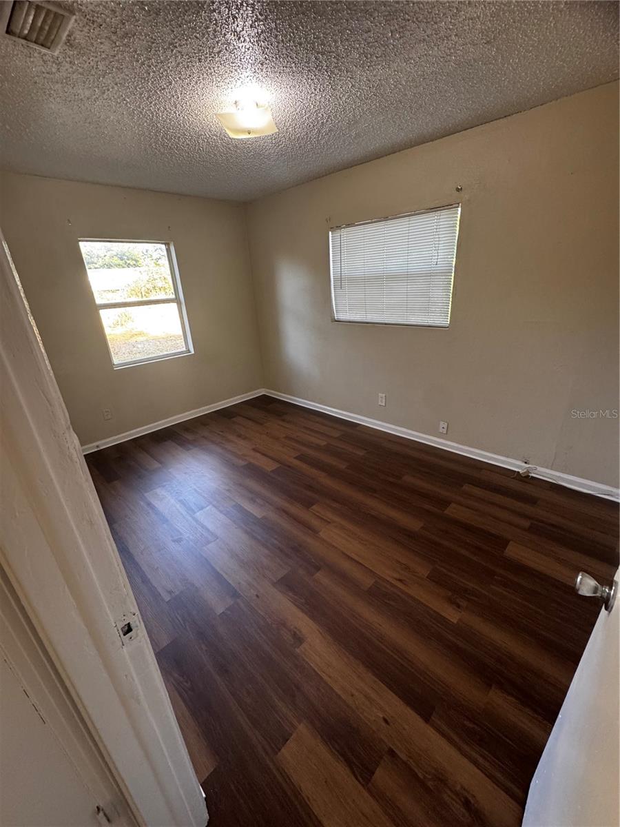 GRANT PARK ADD BLK 31-3 - Residential Lease