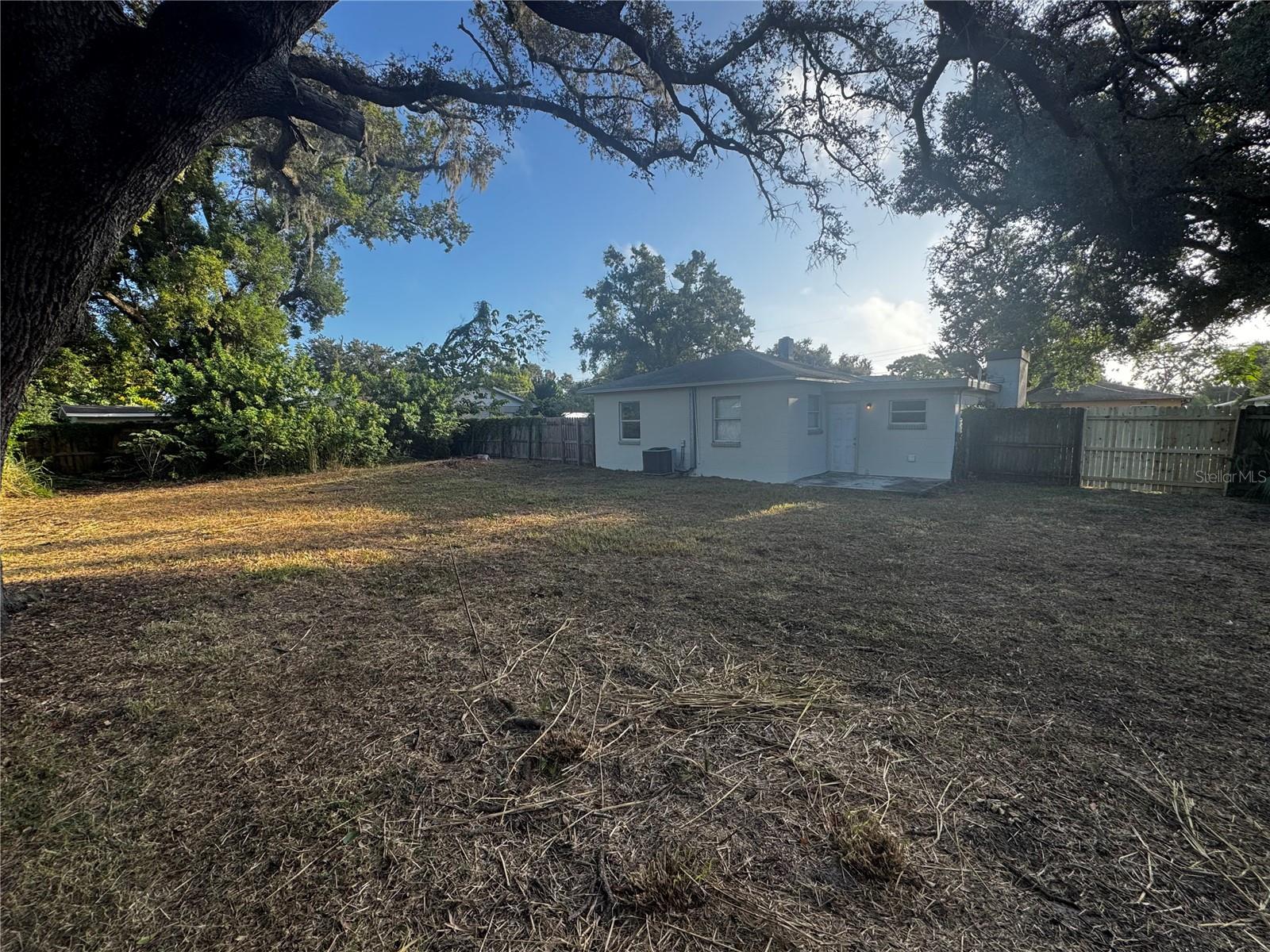 GRANT PARK ADD BLK 31-3 - Residential Lease