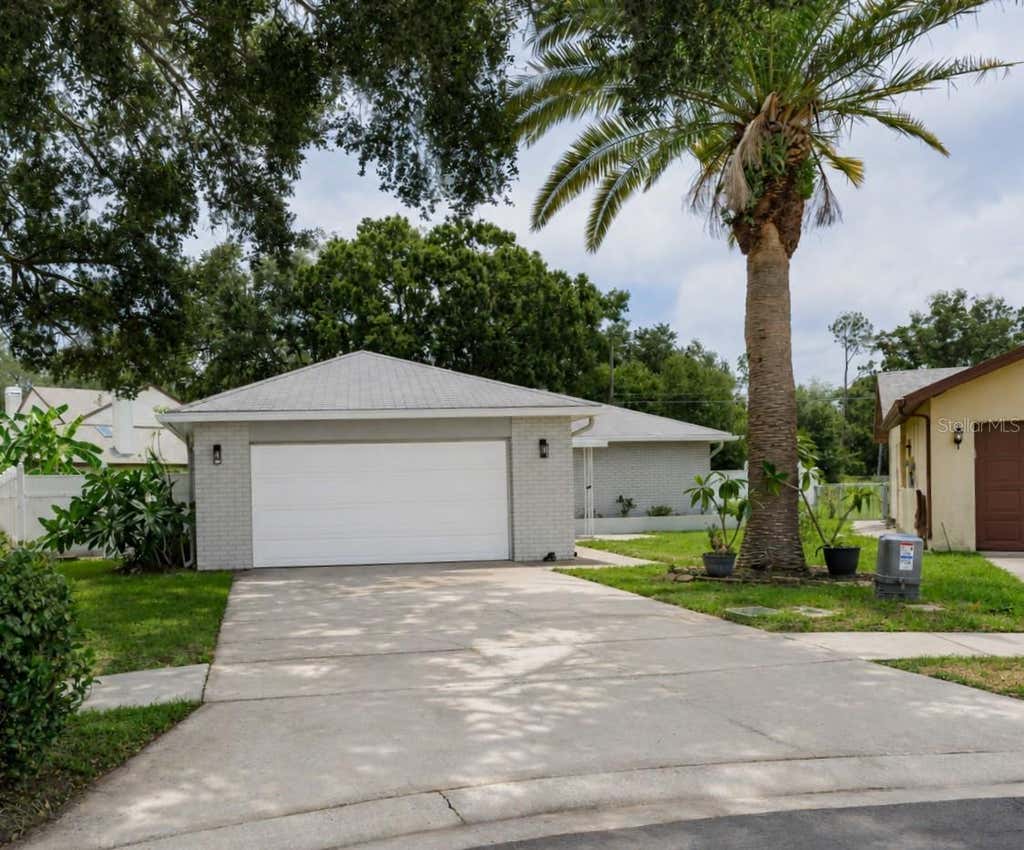 Photo of 2308 Liston Circle, Palm Harbor, FL 34683 (MLS # TB8534491)