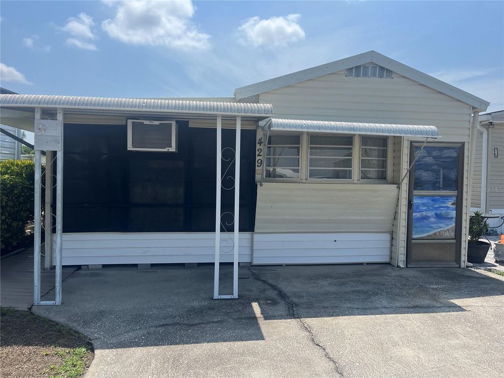 Photo of 9000 Us Highway 192 #429, Clermont, FL 34714 (MLS # S5127110)