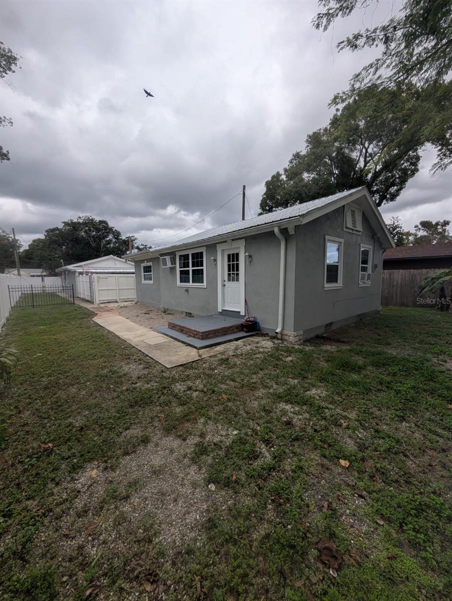 LAKE BARTON SHORES - Residential