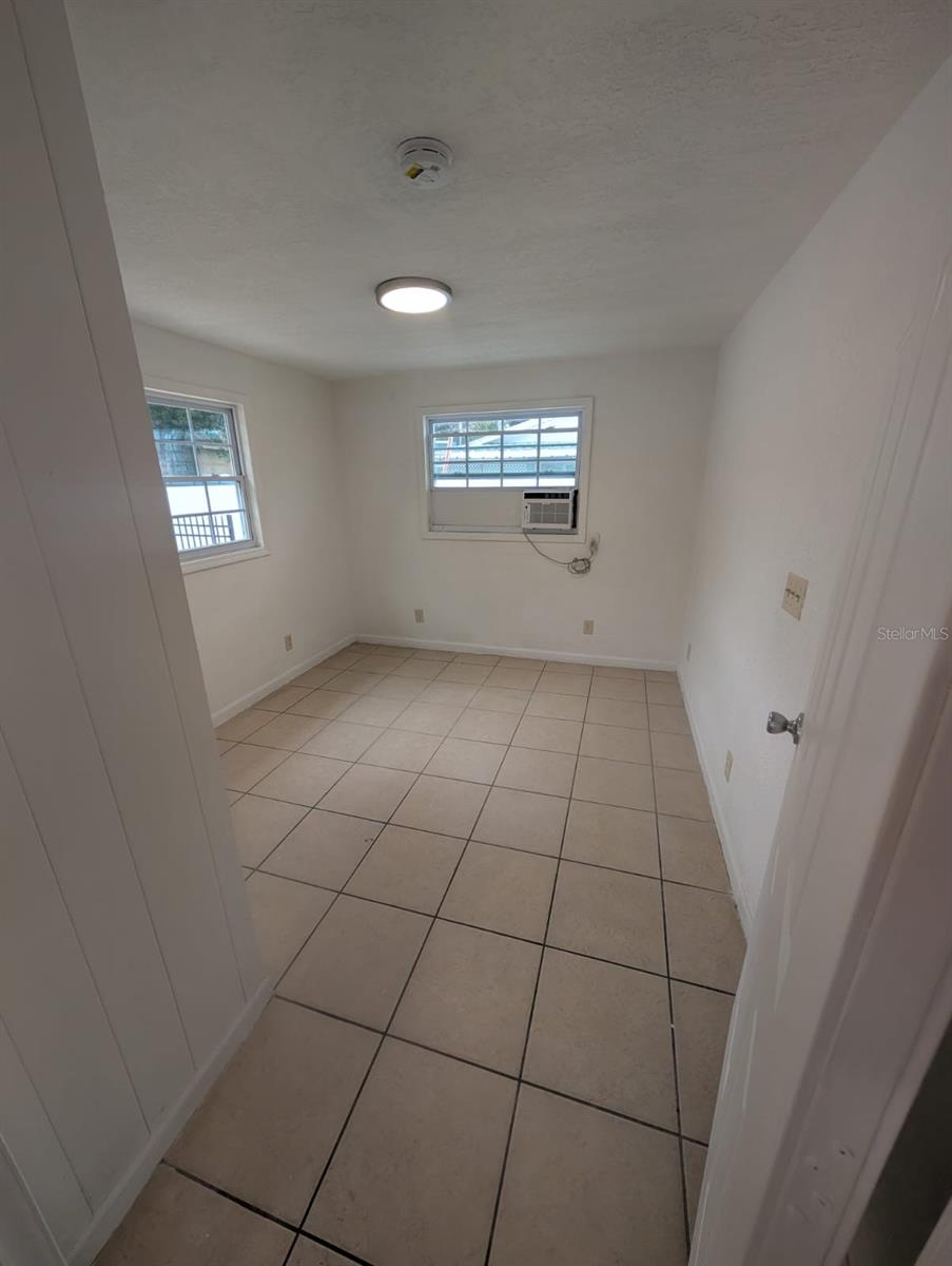 LAKE BARTON SHORES - Residential