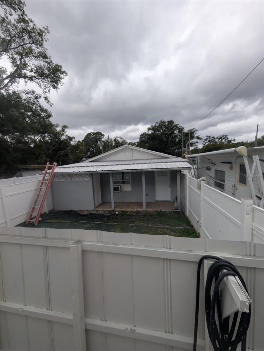 LAKE BARTON SHORES - Residential