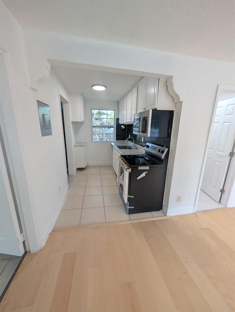 LAKE BARTON SHORES - Residential