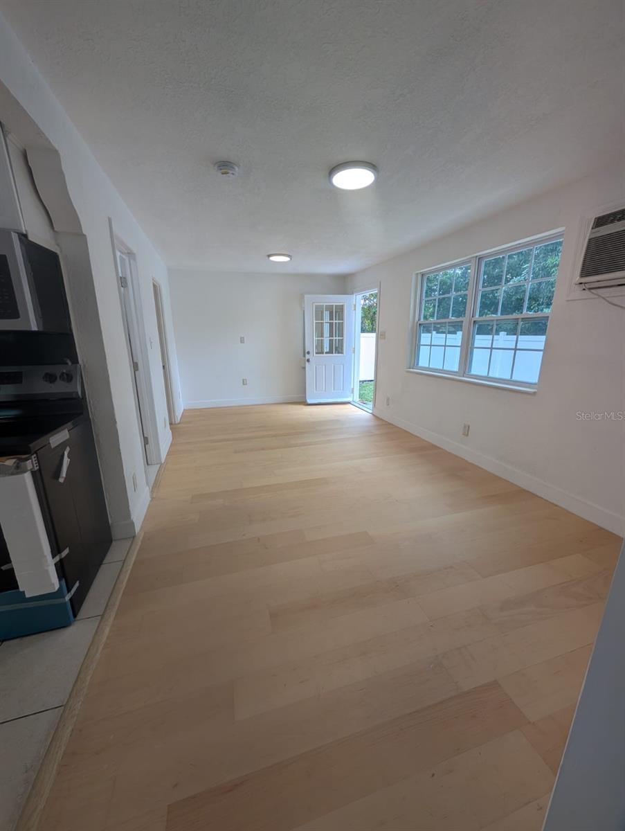 LAKE BARTON SHORES - Residential