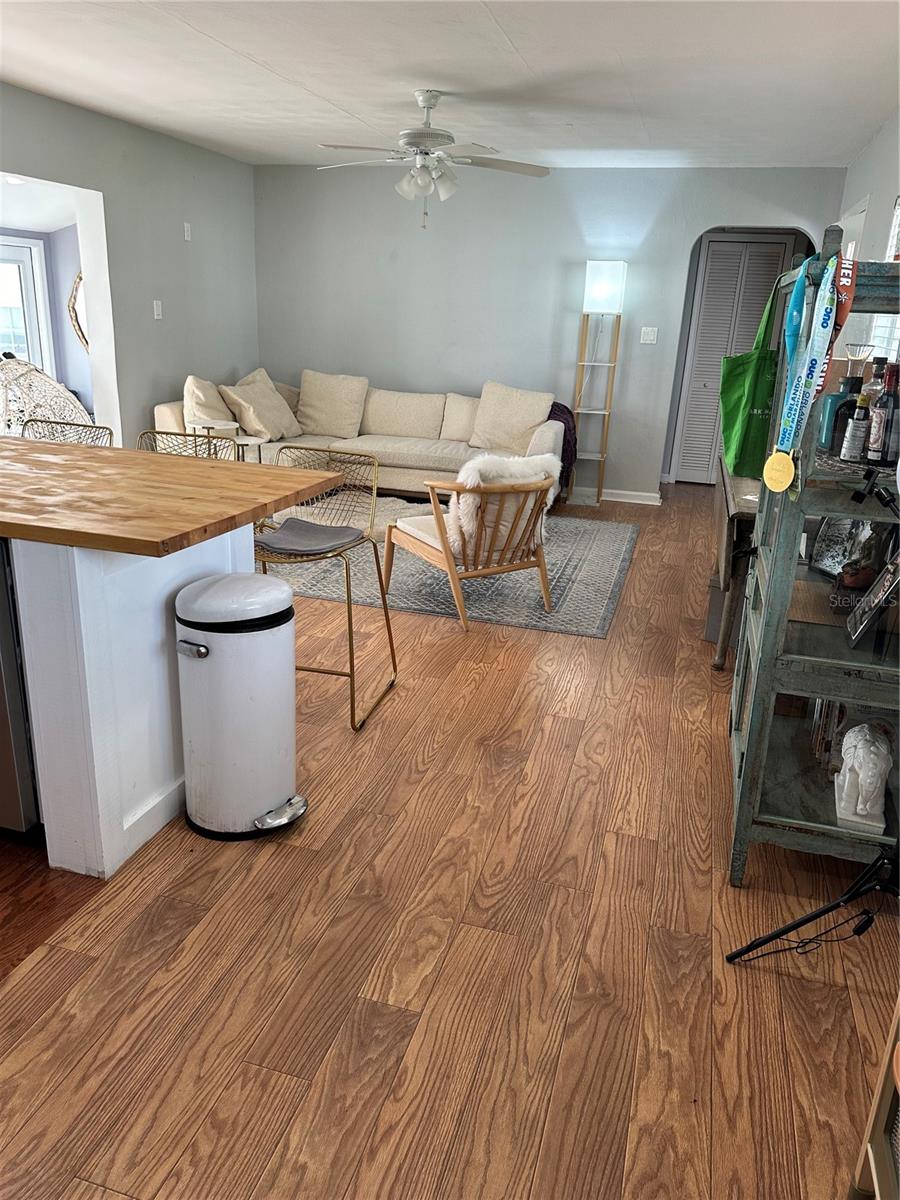 KILLARNEY CIRCLE - Residential Lease