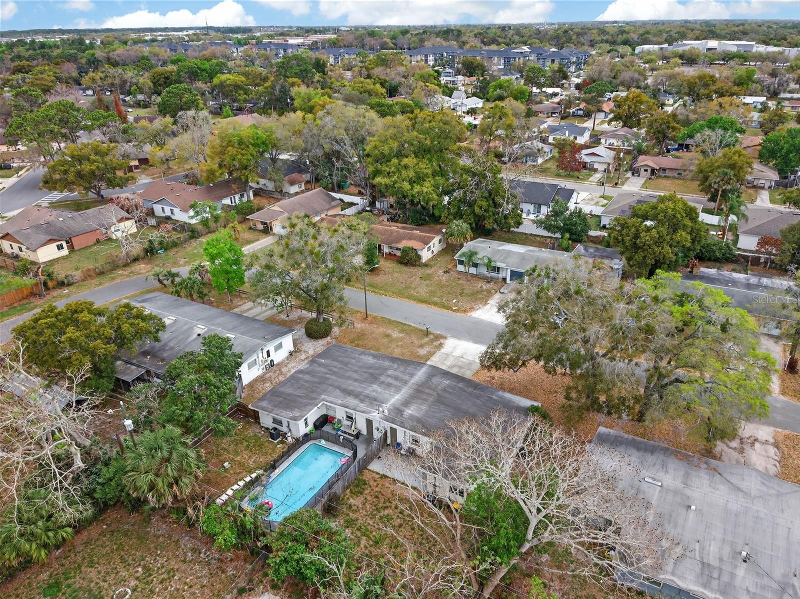 ENCHANTED MANOR - Residential