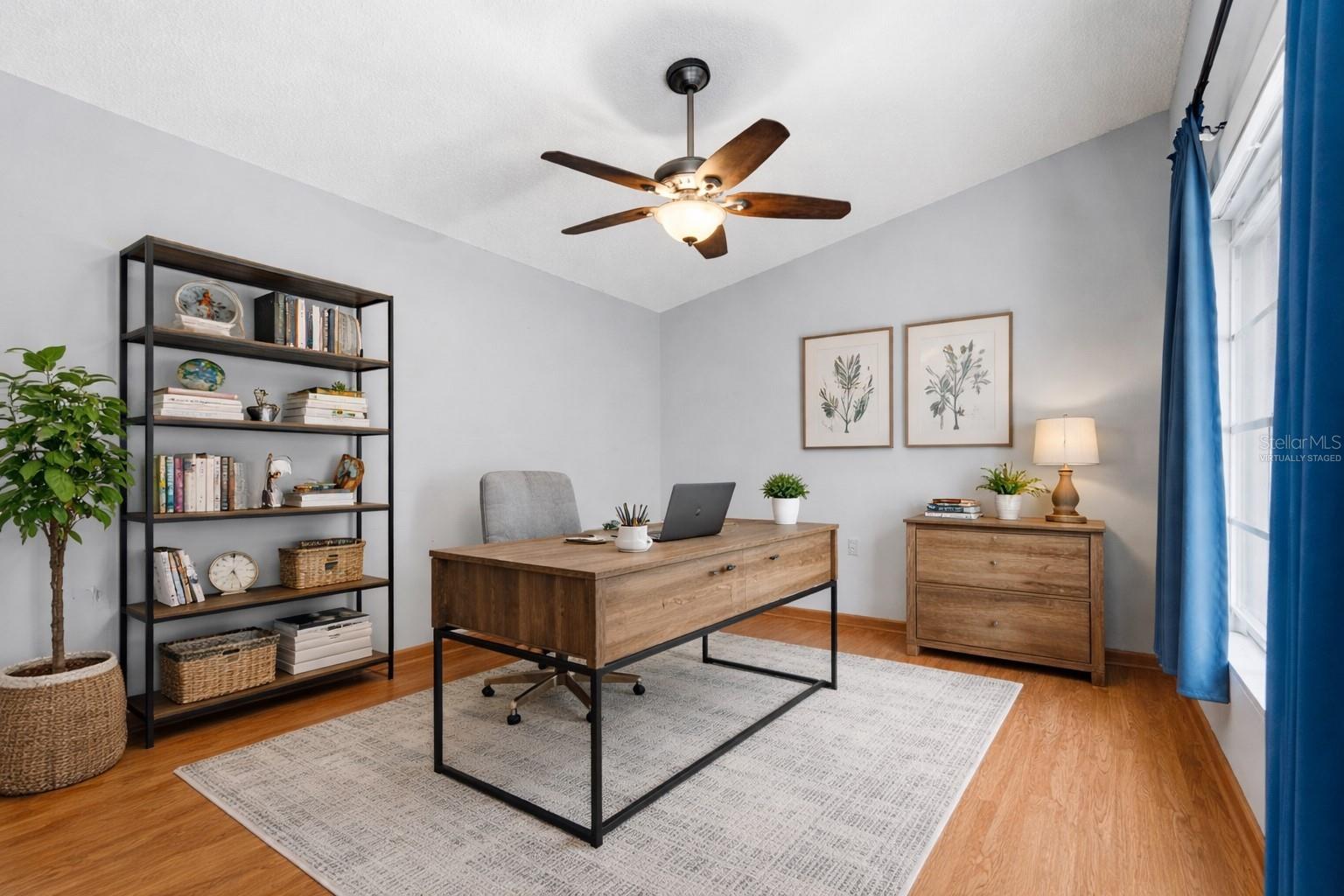 SALEM SQUARE - Residential