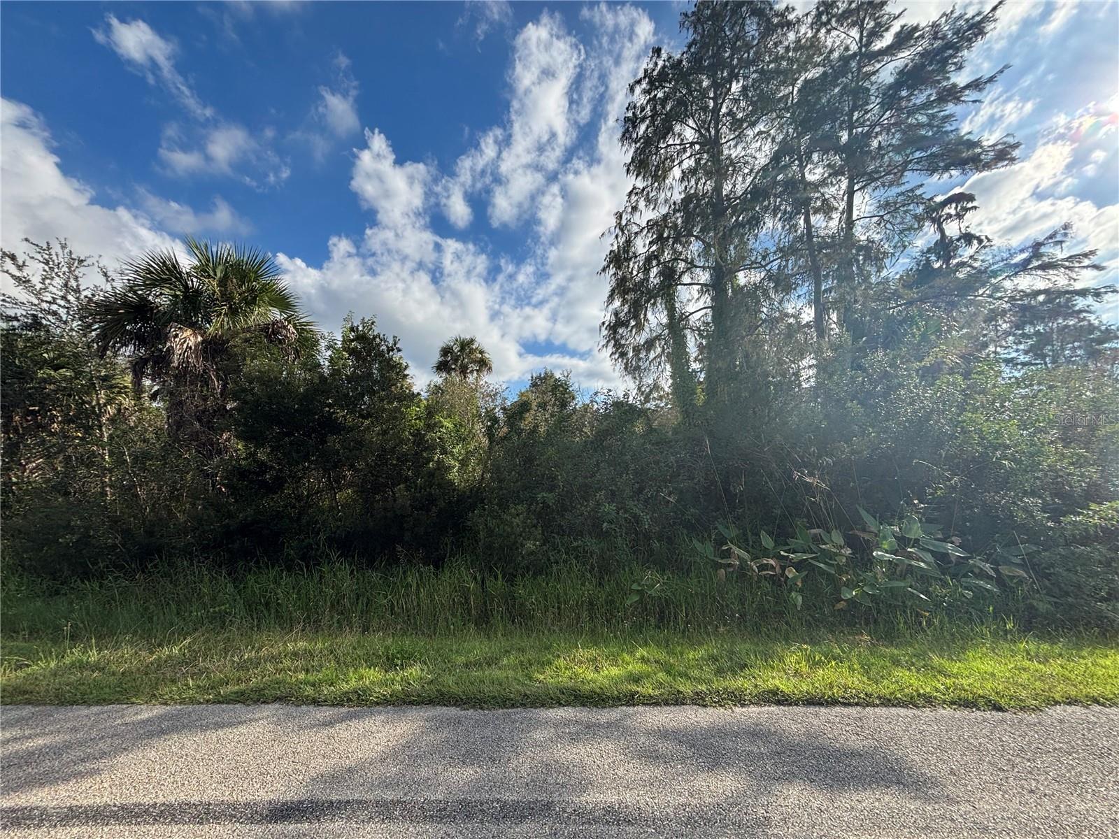 GOLDEN GATE ESTATE UNIT 65 - Land