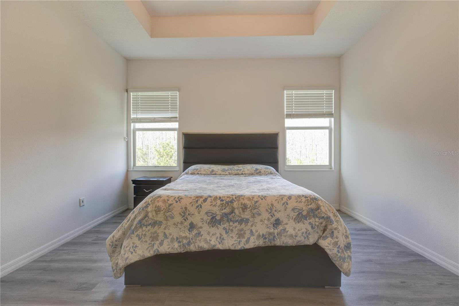 SAWGRASS LNDGS - Residential