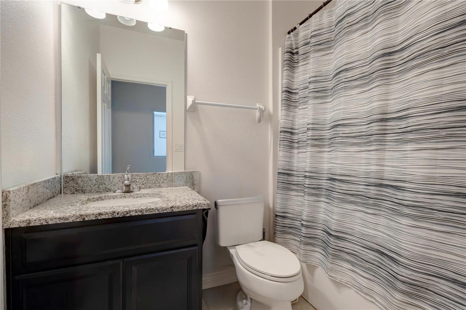 SAWGRASS LNDGS - Residential