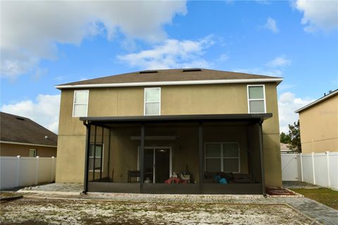 A home in AUBURNDALE